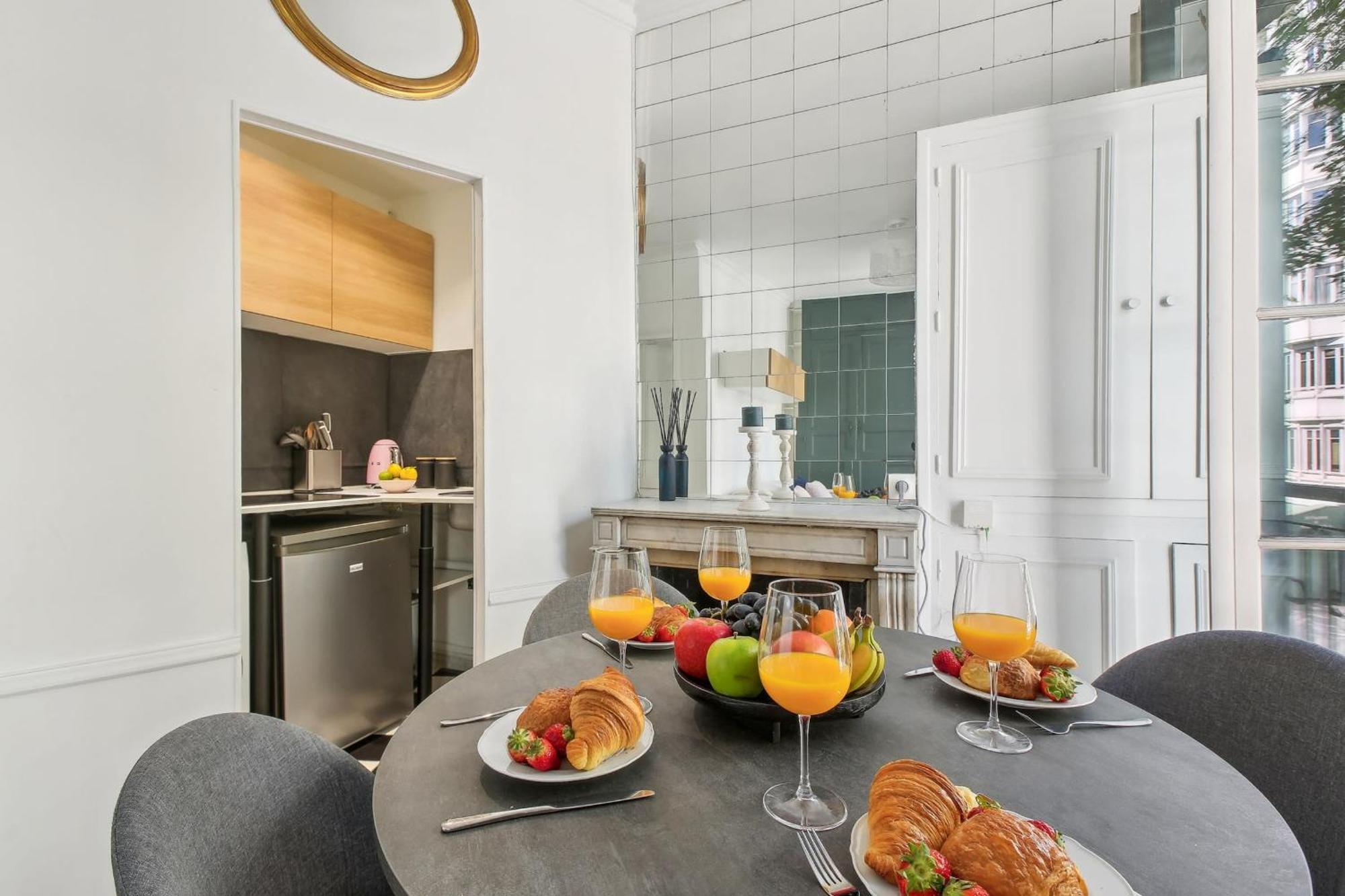 Central - Le Marais - Cityapartmentstay * Parigi